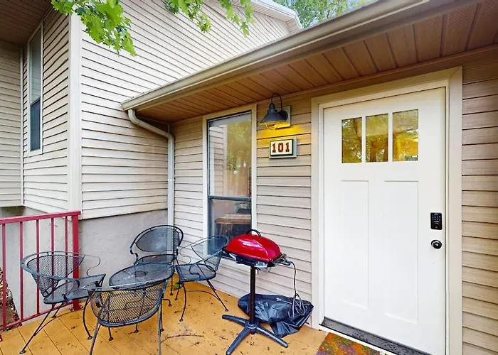 Peek-A-Boo Cottage